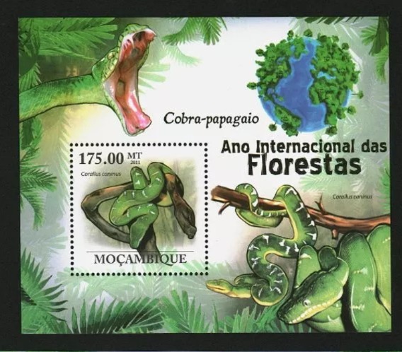 Mozmbique 2012 Snake Parrot Cobra M/S HMN